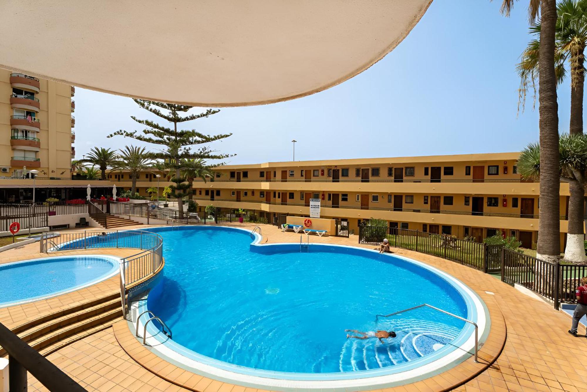 Apartamento En Playa De Las Americas, Torre Del Sol Luaran gambar